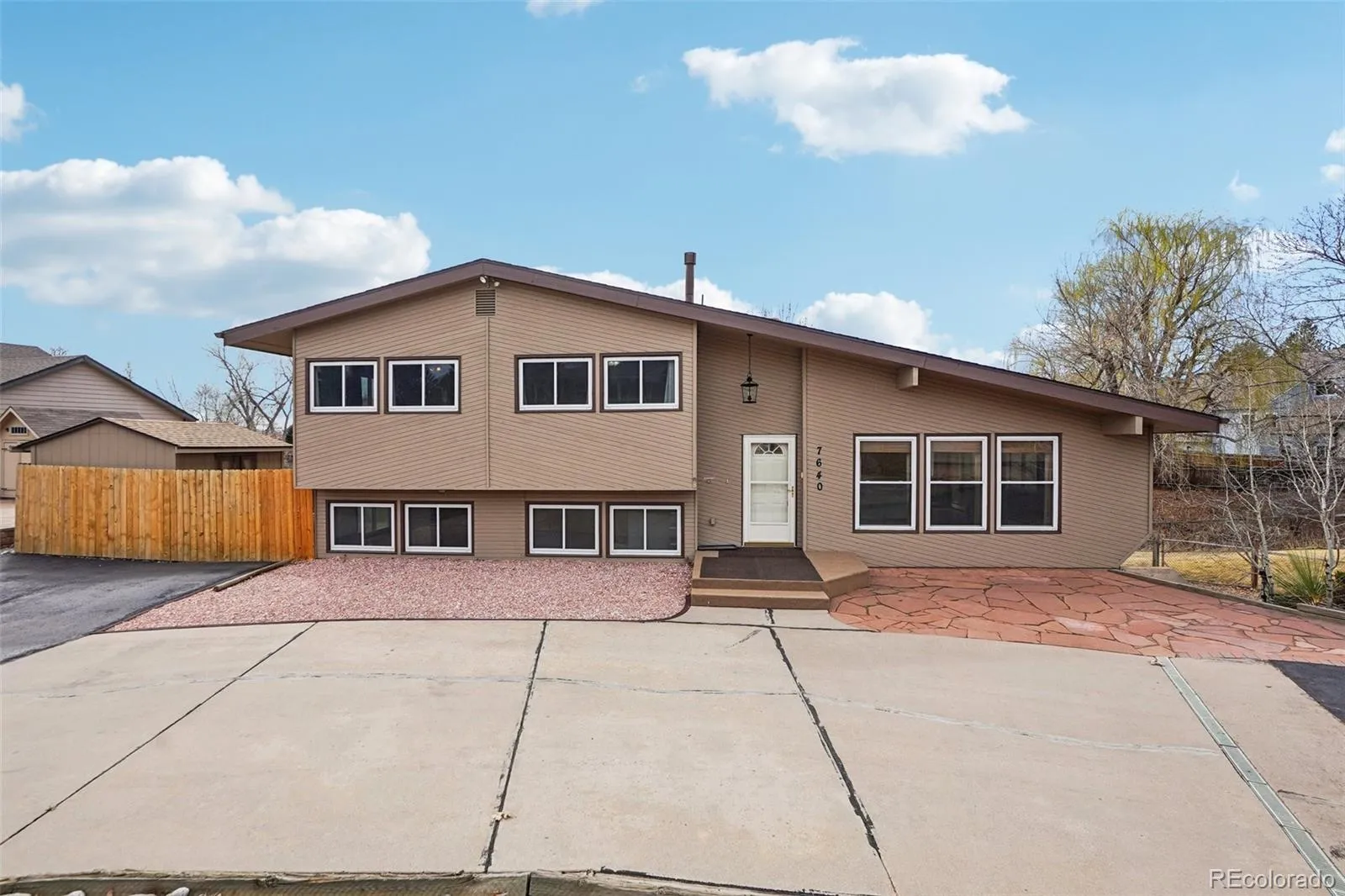 Meadowbrook Heights