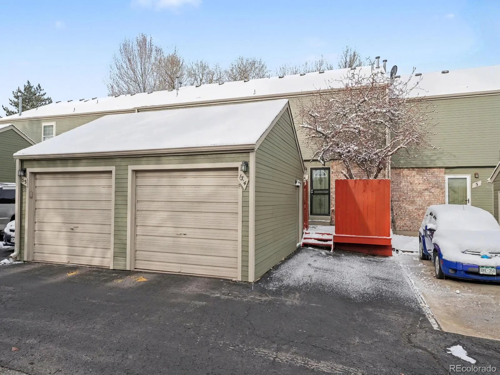 southhampton Twnhm Condos 6th Supp