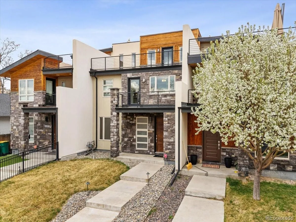 Broadway Heights