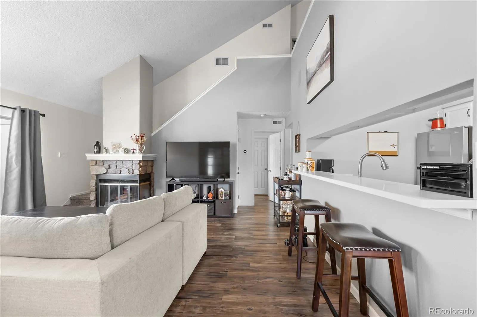 Academy Pointe