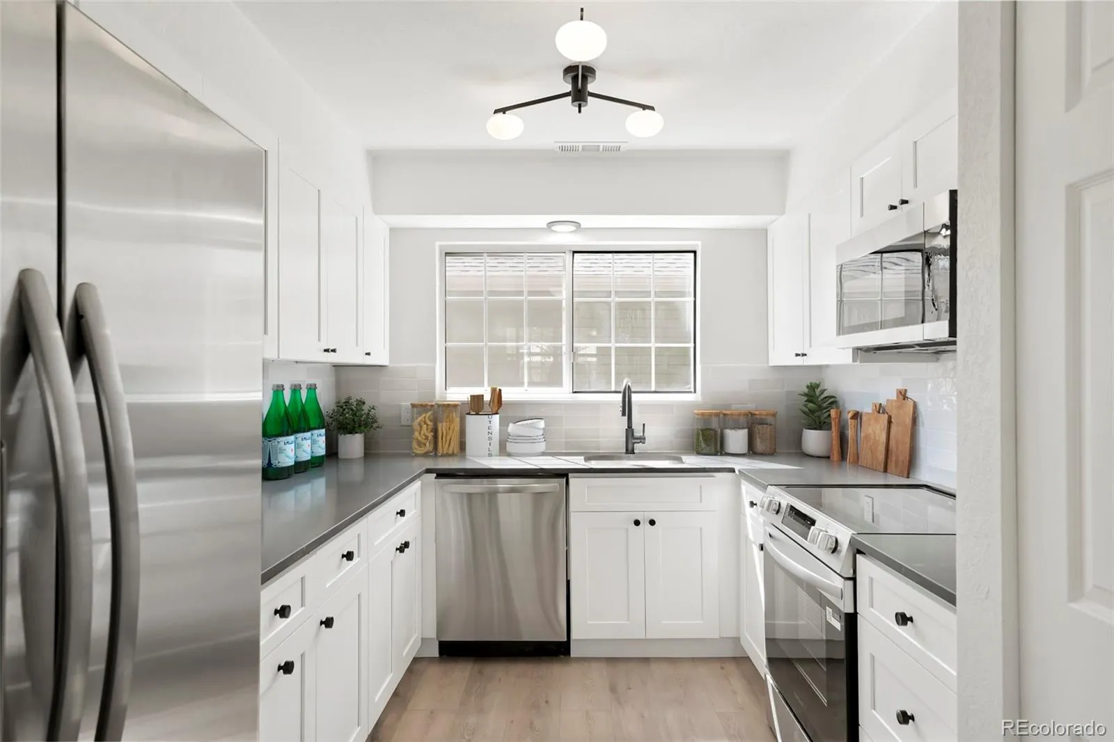 Southampton Twnhm Condos