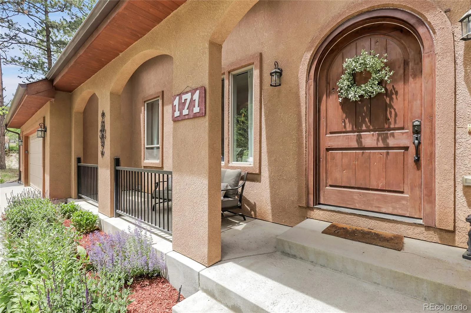 Larkspur Heights