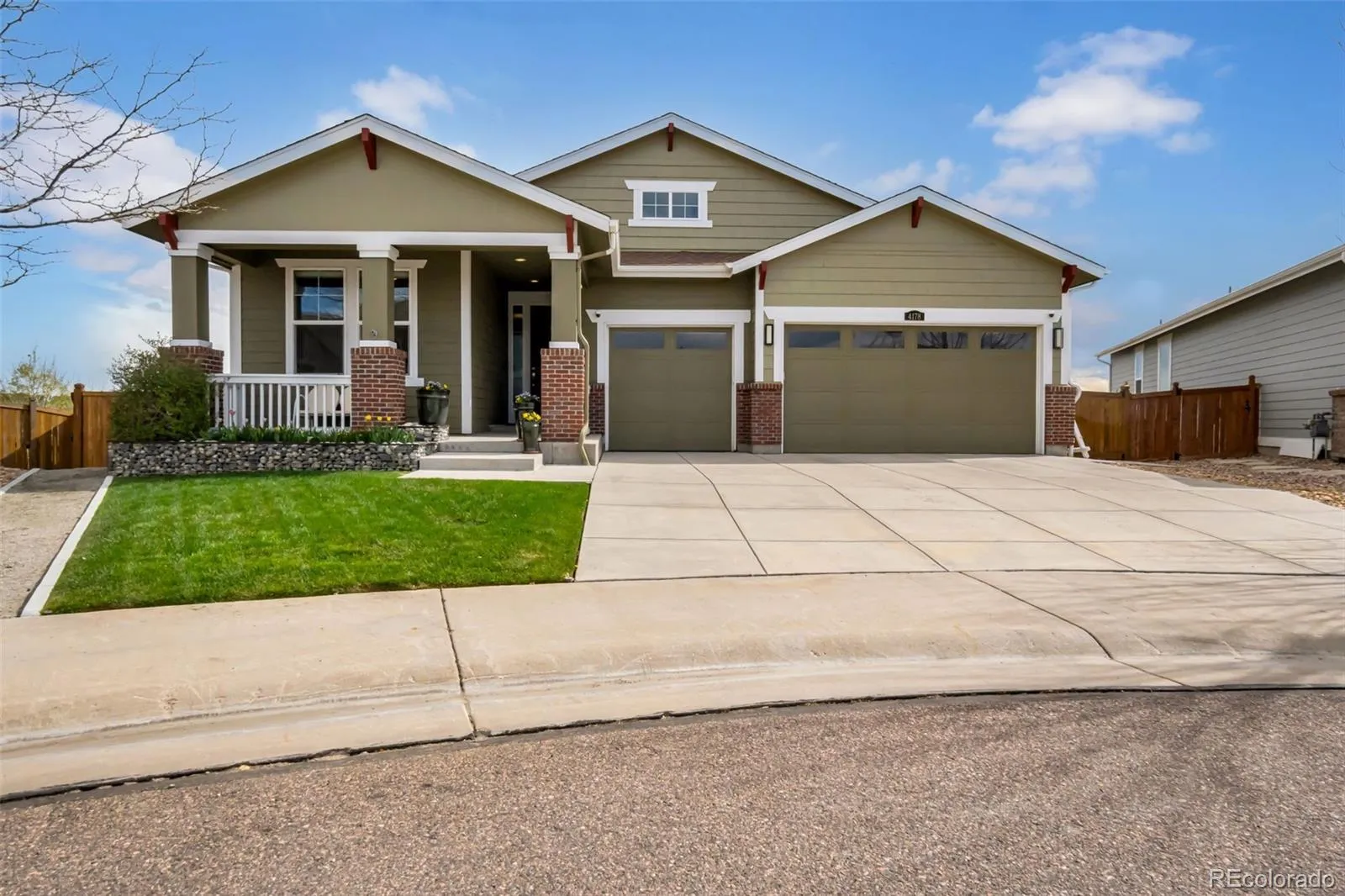 Castle Oaks Estates
