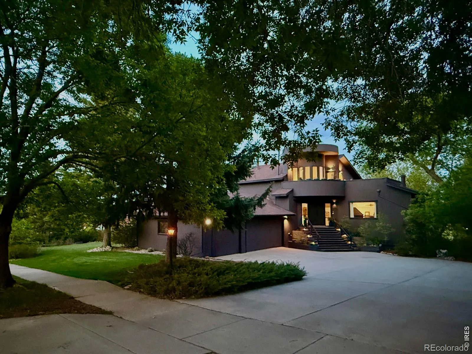 Lake Valley Estates