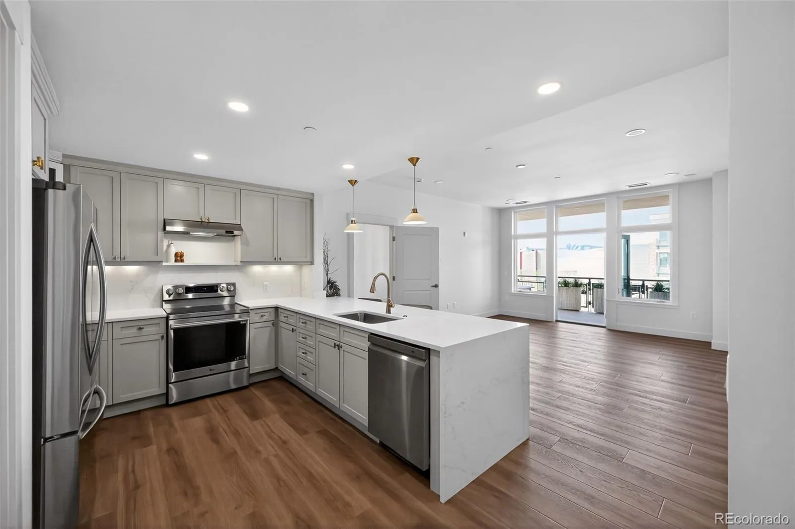 Belmar Plaza Bldg Condo