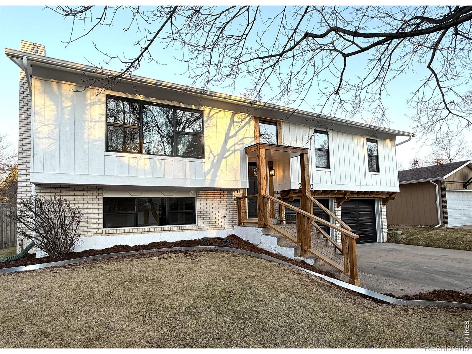 South Meadowlark Heights