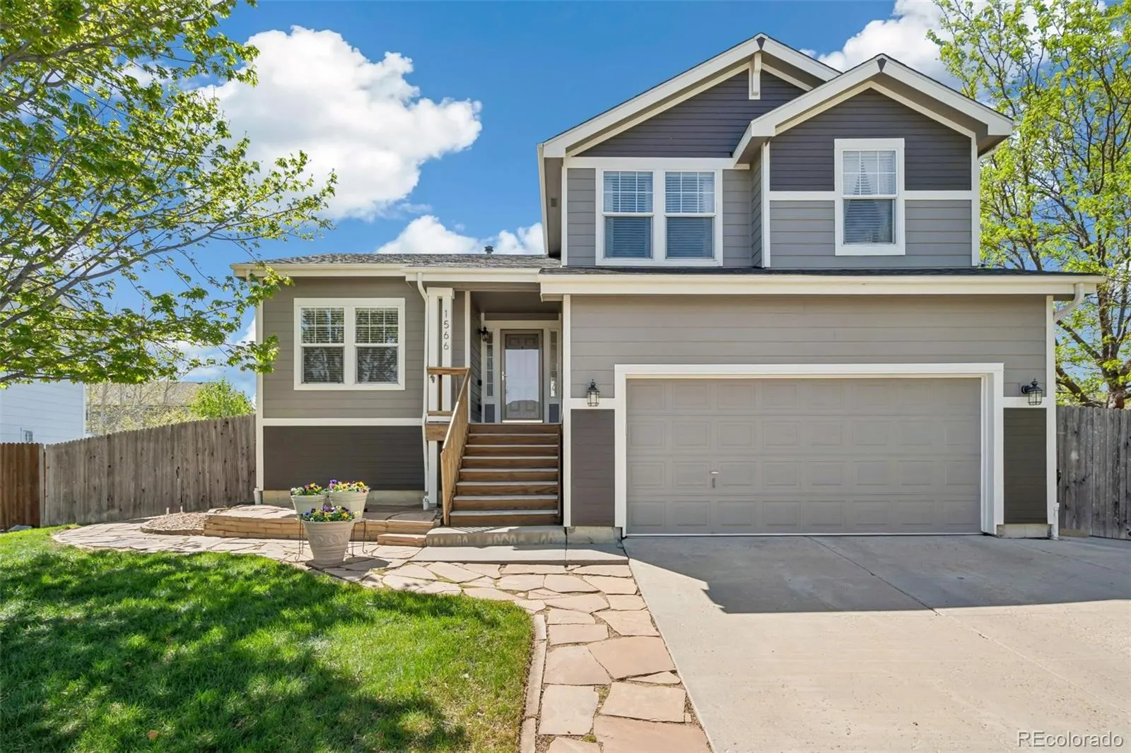 Blackbird Knolls