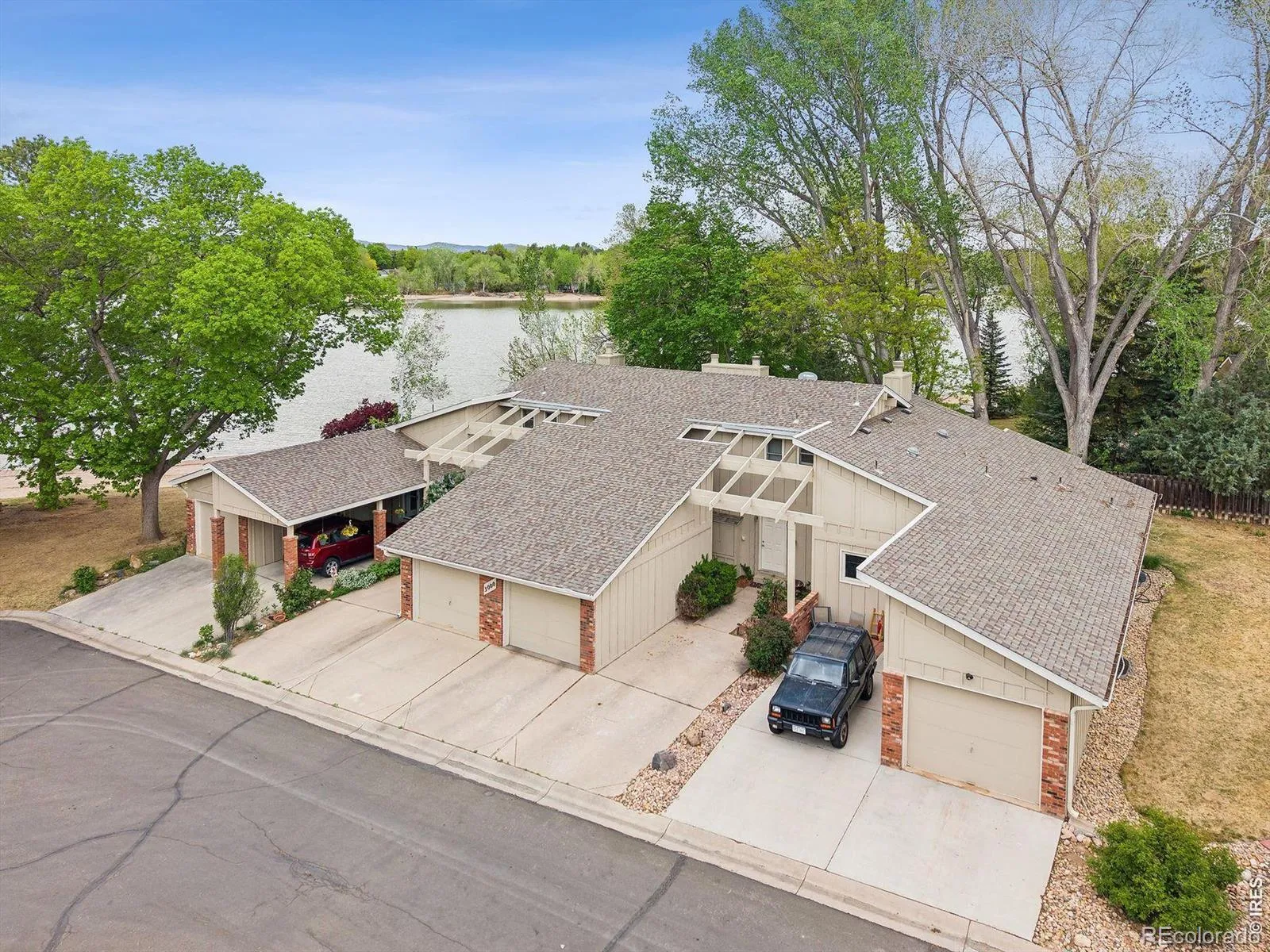 Sherwood Shores East Condo