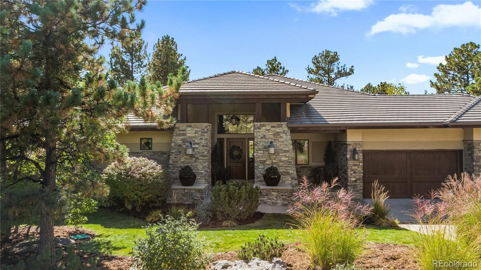 Castle Pines Villge