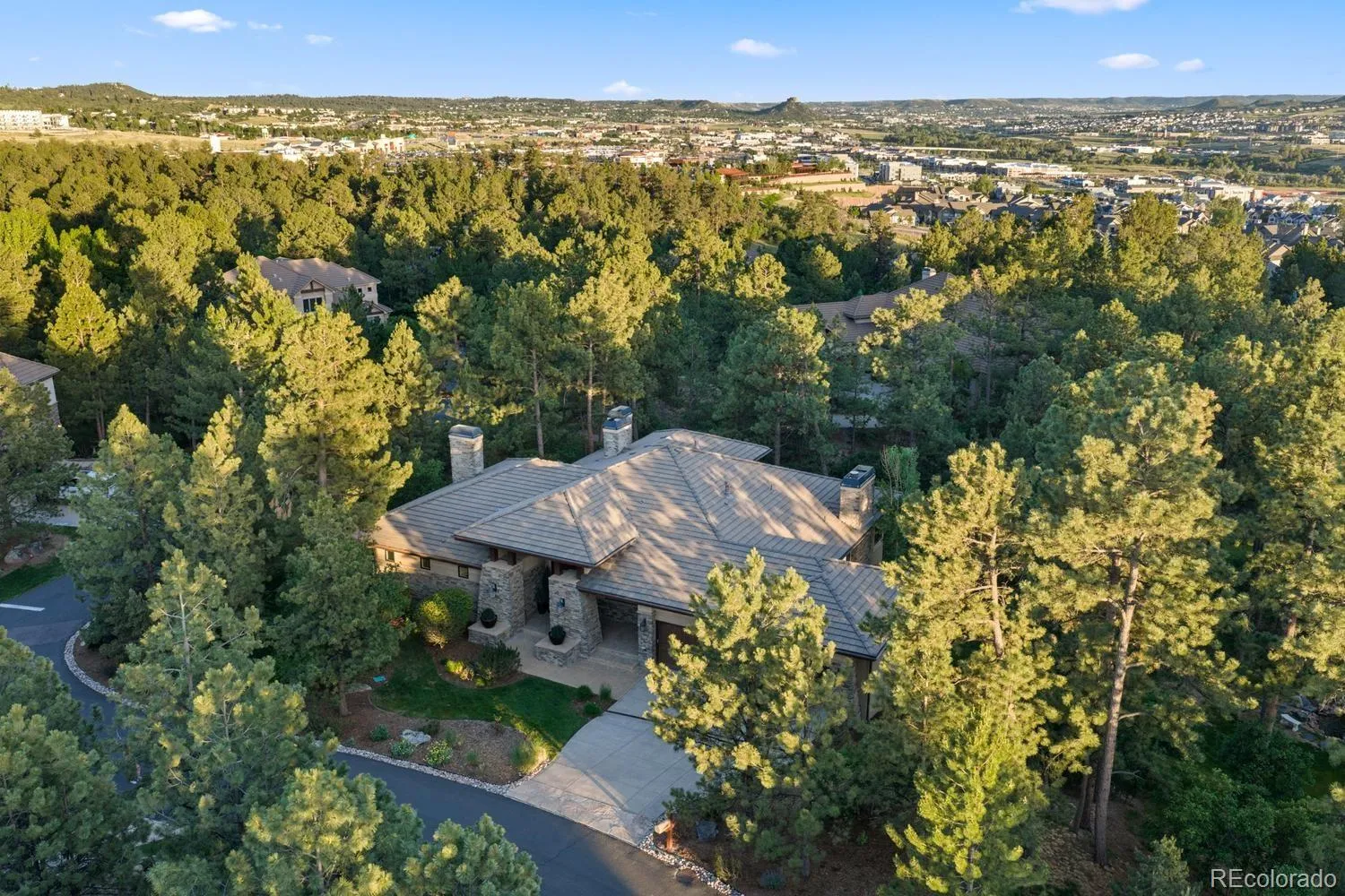 Castle Pines Villge