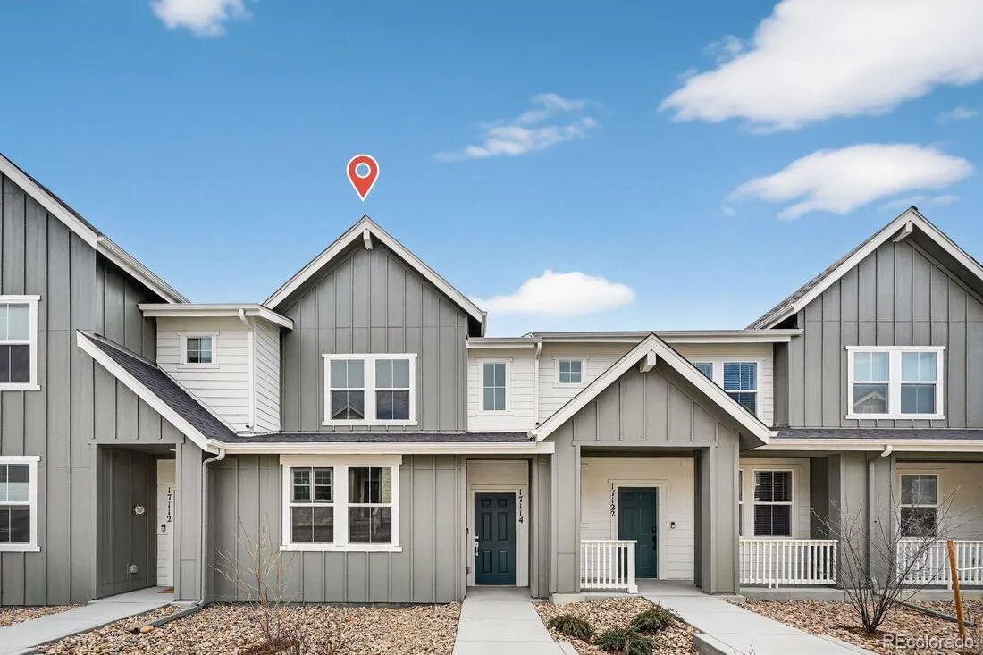 Trailstone Townhomes