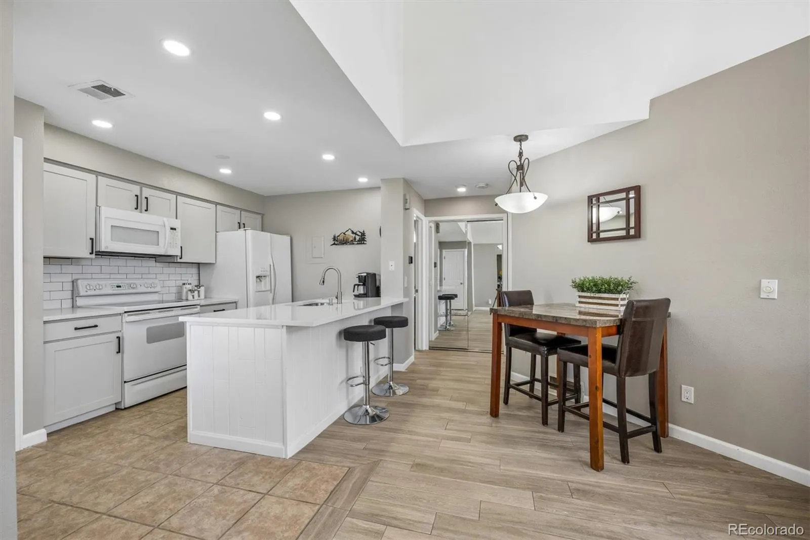 Meadow Hills Condos Ph 1 Thru 8