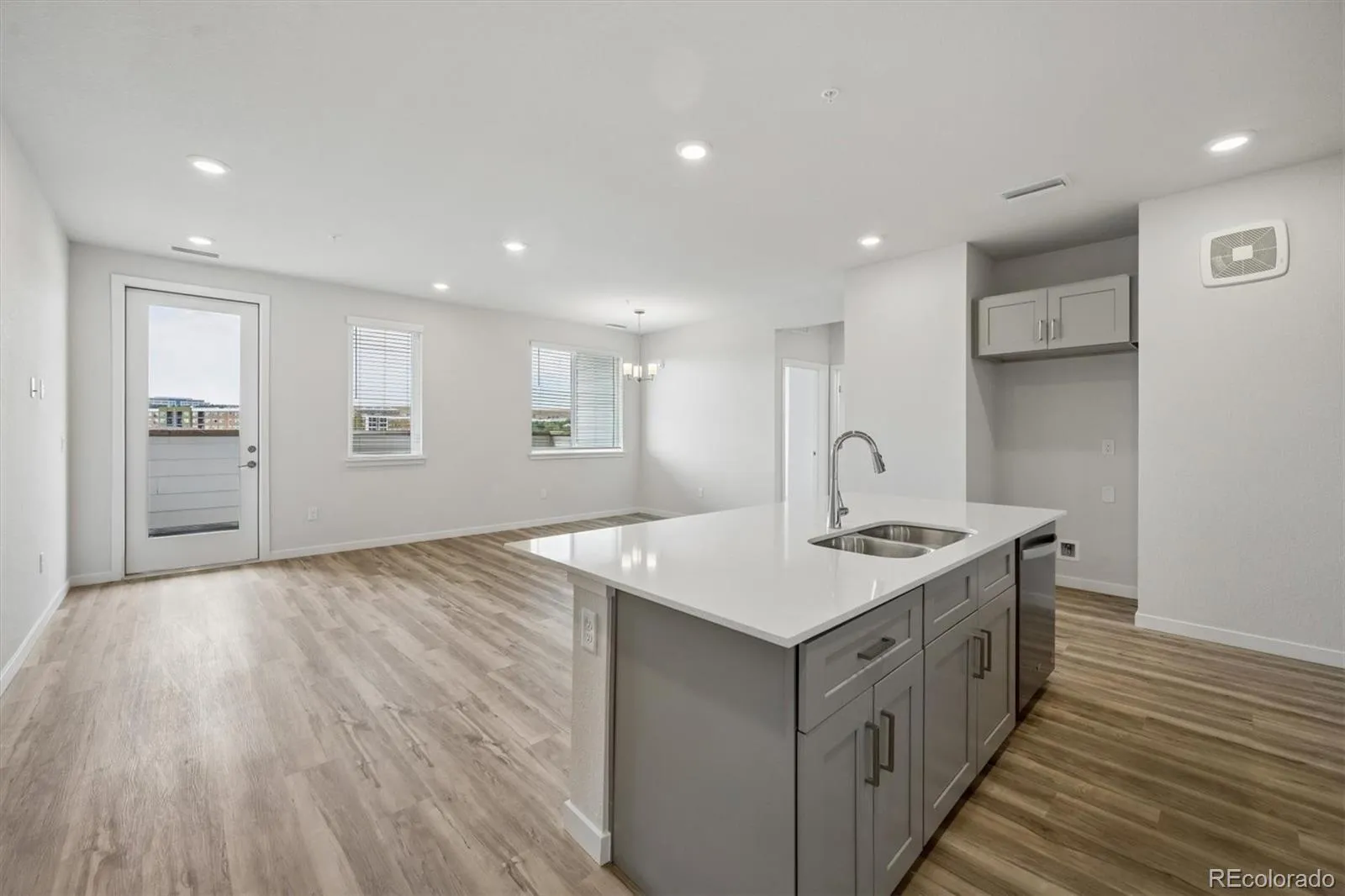 Grand Vue Condos