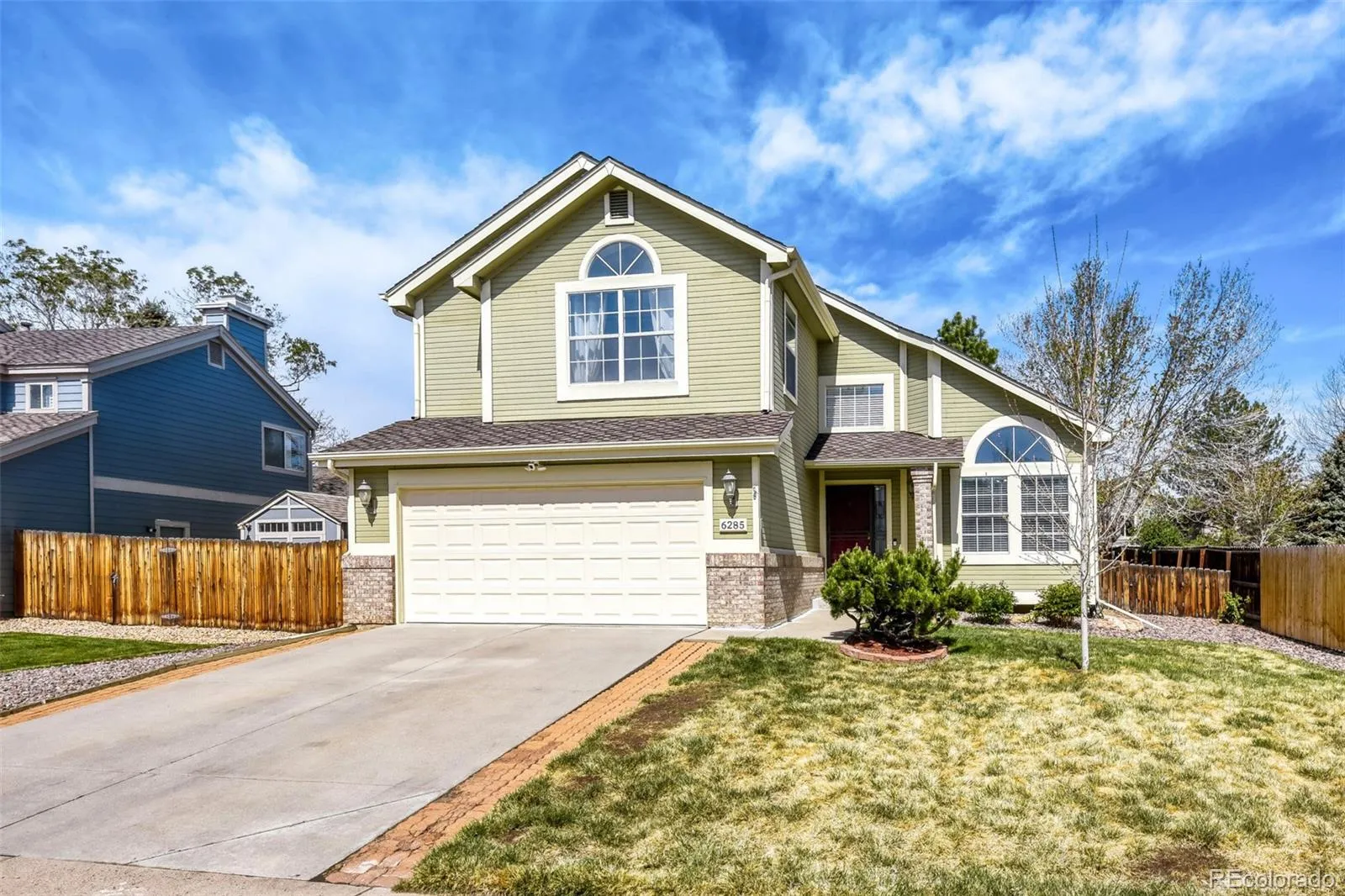 Waters Edge At The Ridge At West Meadows