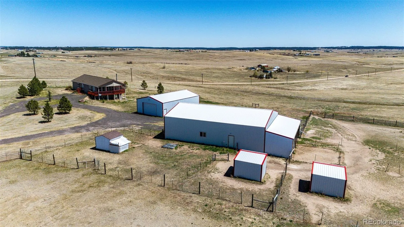 Tanin Estates