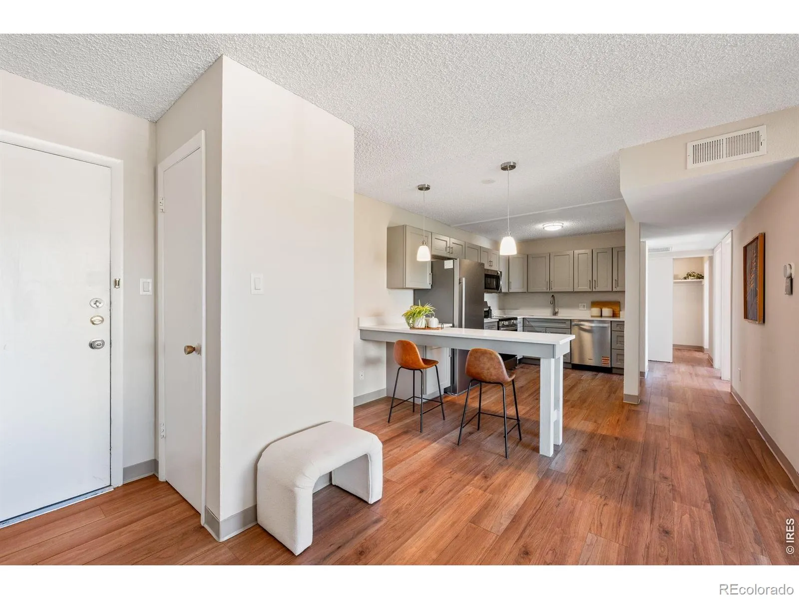 Stonegate Twnhms Condos Ph 1