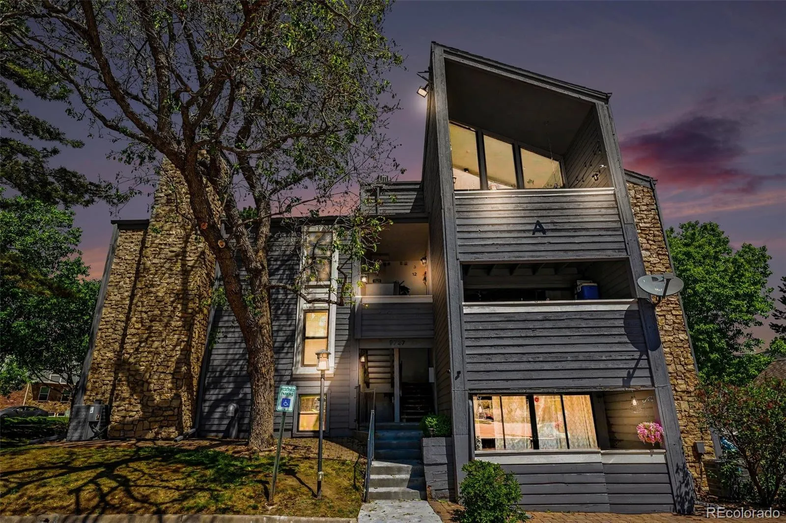 Appletree Condominiums