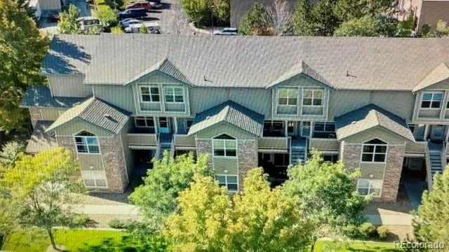 Stone Canyon Condos