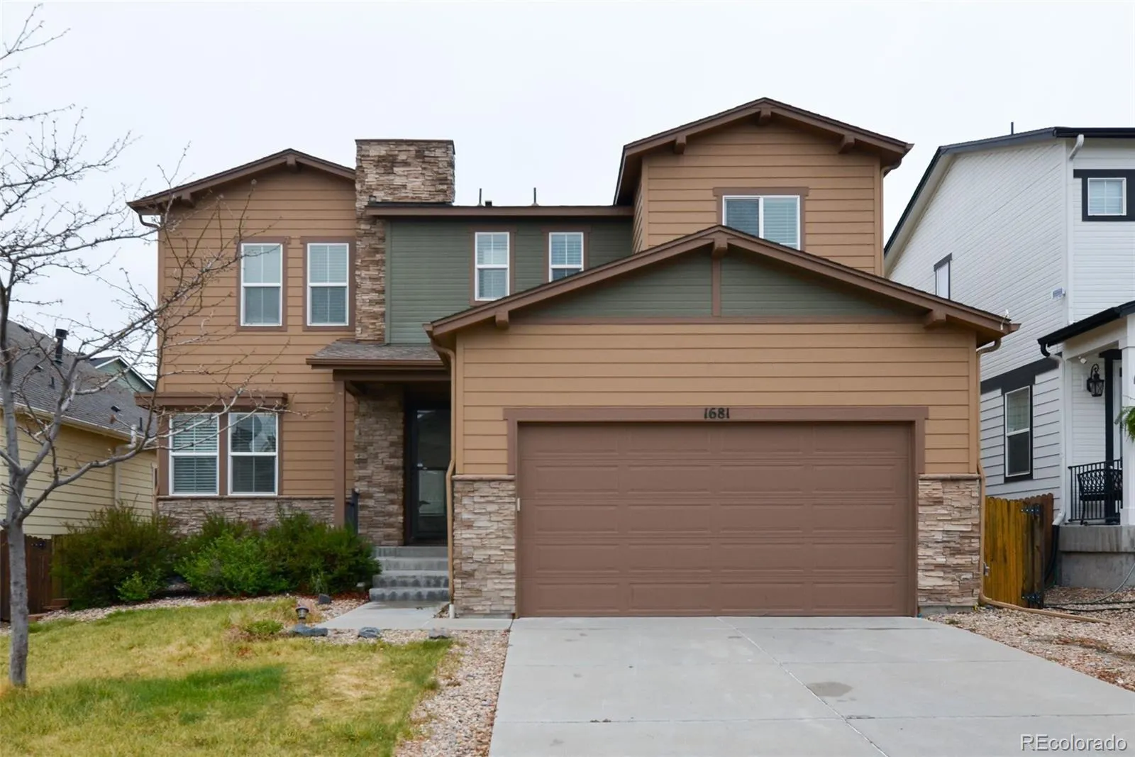 Castle Oaks Estates