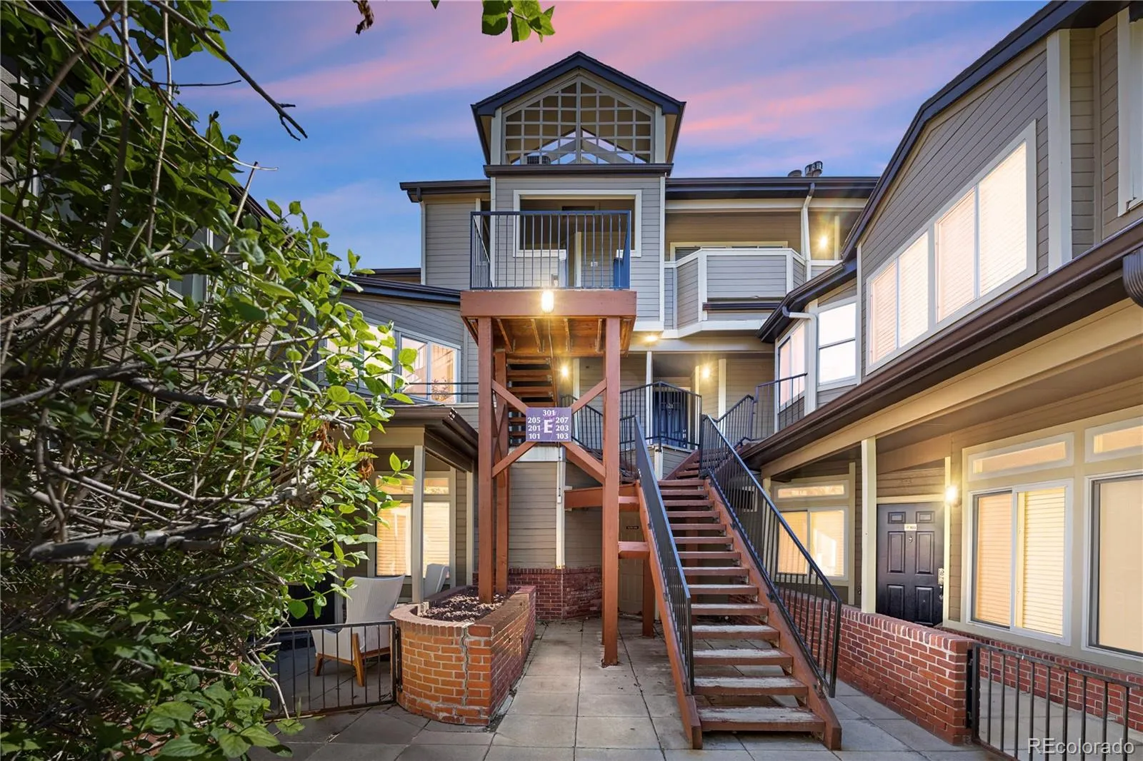 Hermitage At Greenwood Village Condos