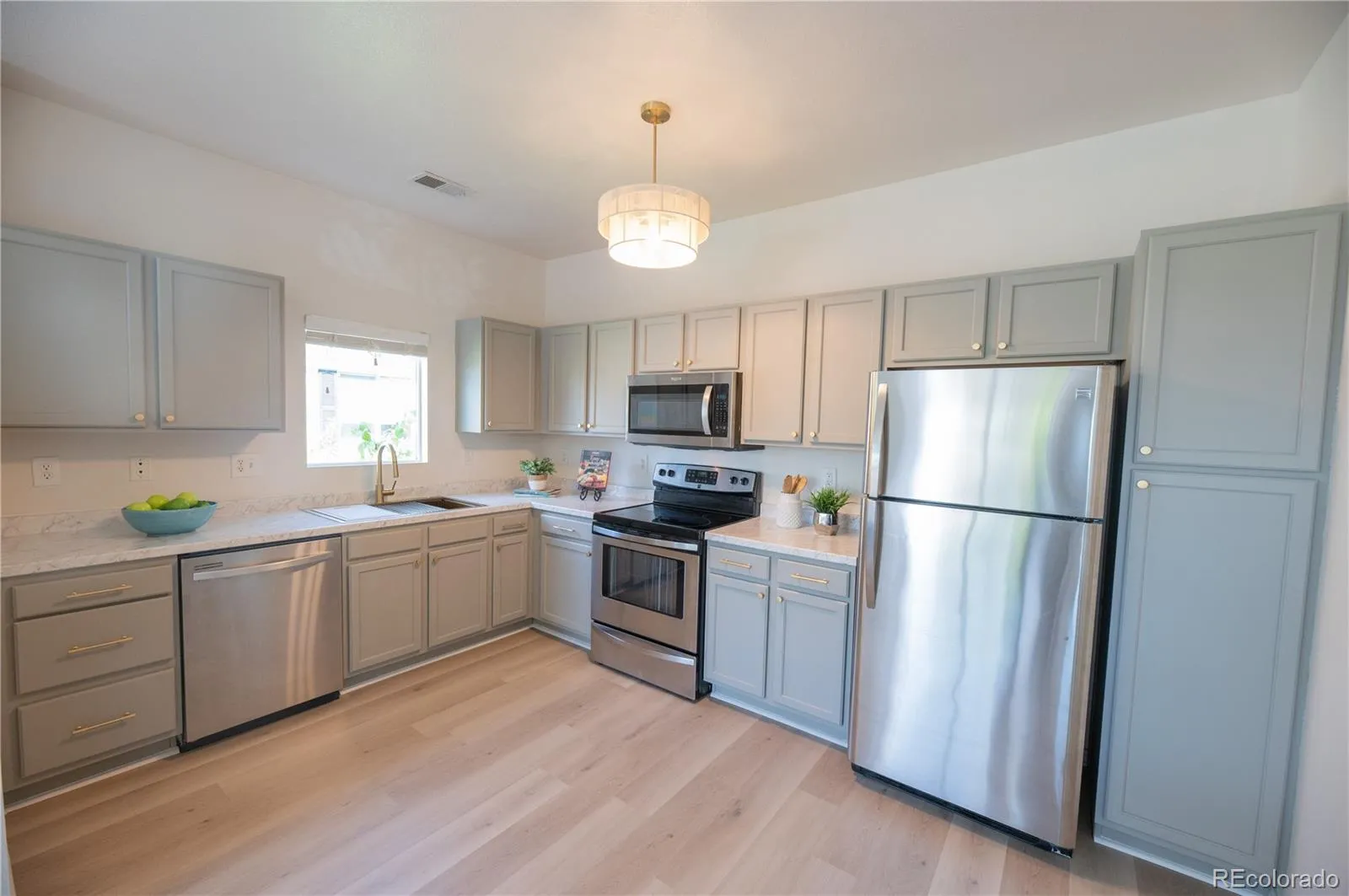 Silver Ridge Condominiums