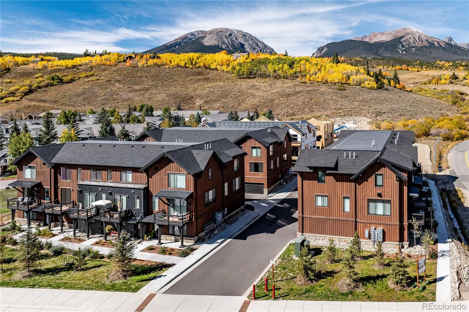 Arrowleaf Townhomes