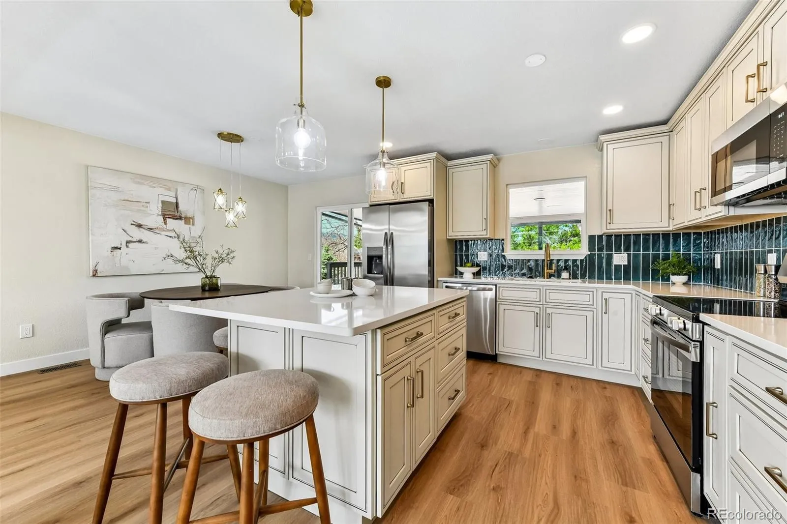 Meadowbrook Heights
