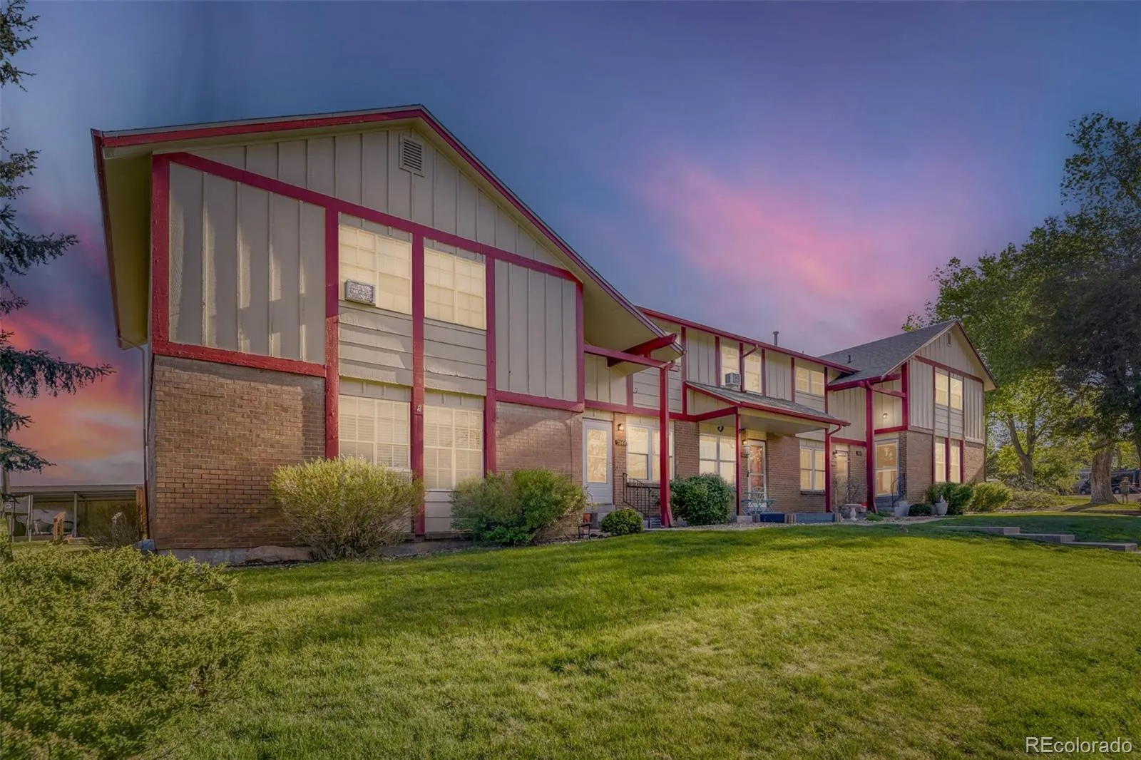 Columbine Townhouses