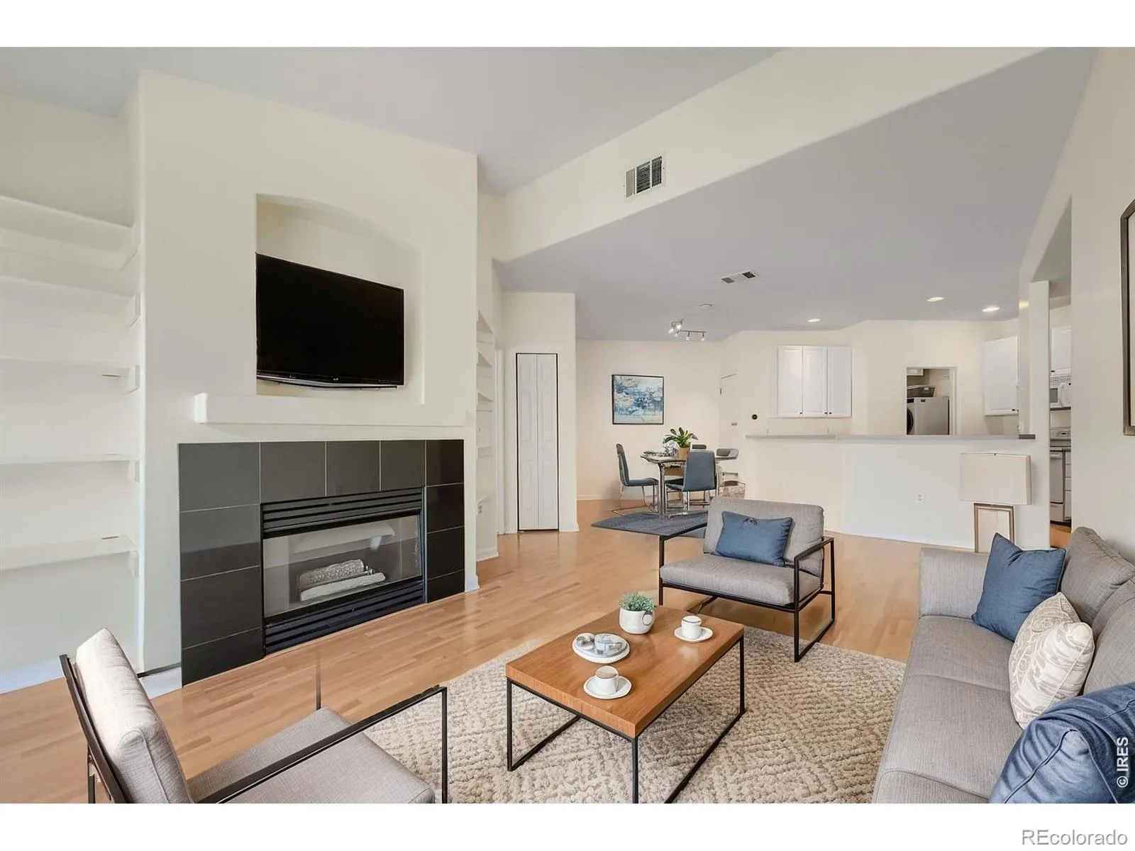 Meadows On Pkwy Condo Ph 4 Bo