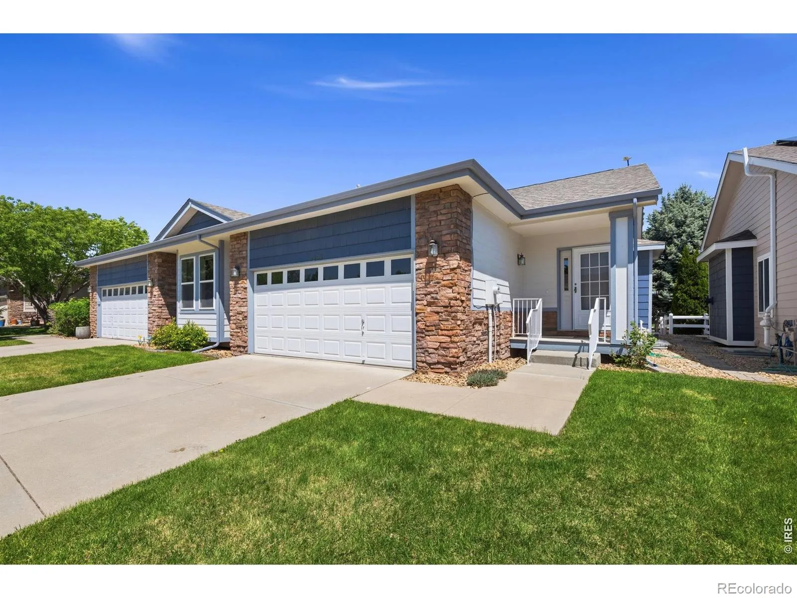 Grand View Heights Flg 2
