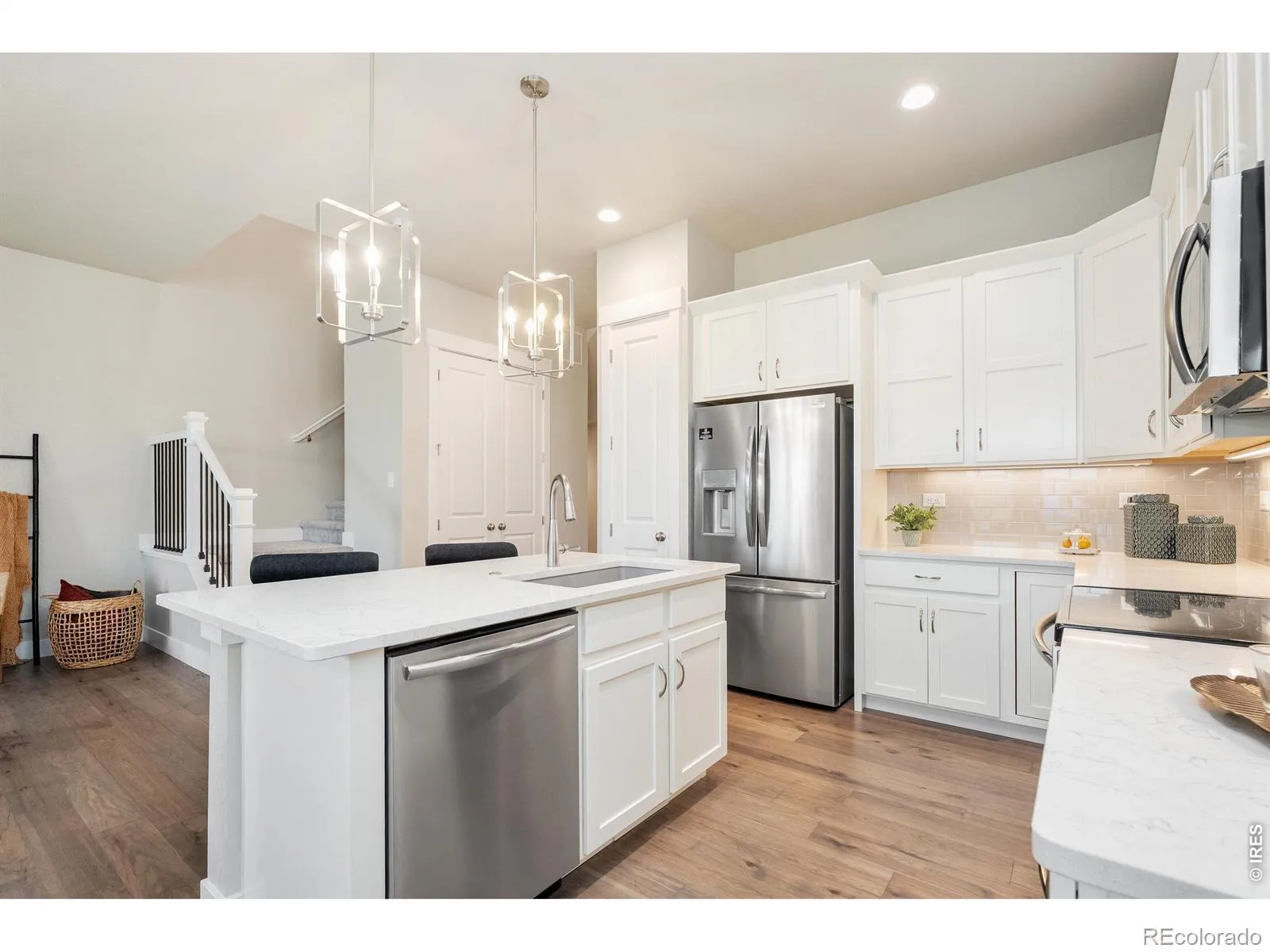 Highland Meadows Golf Course, Vernazza Townhomes