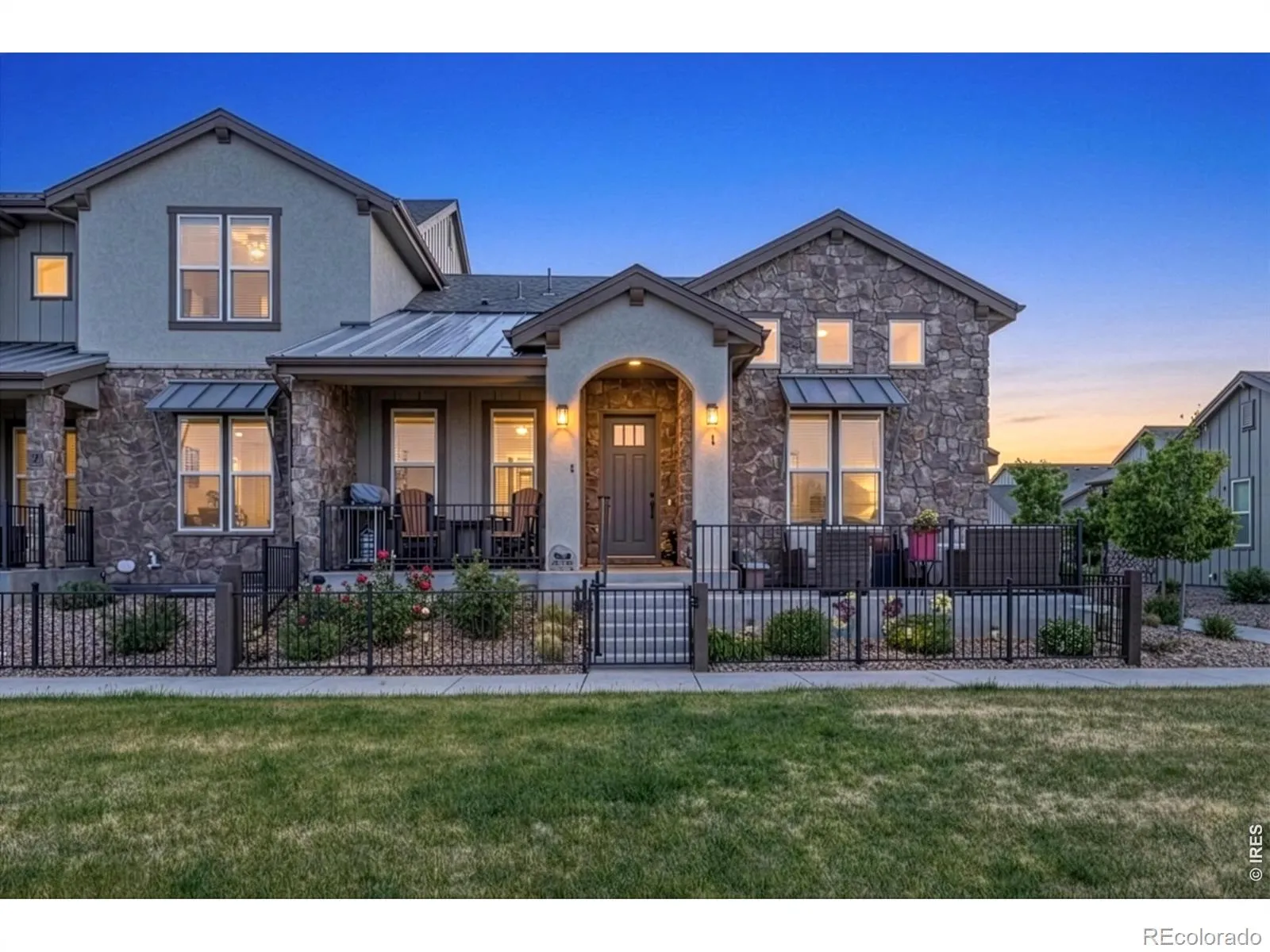 Highland Meadows Golf Course, Vernazza Townhomes