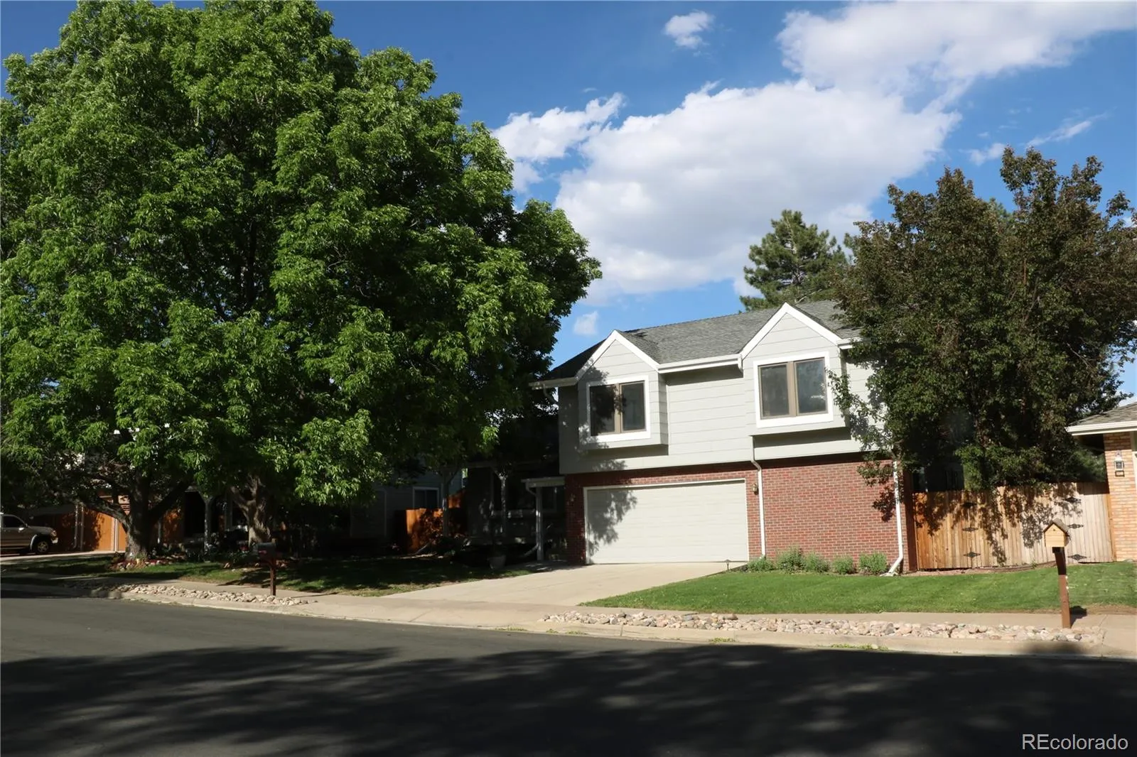 RIDGEVIEW HEIGHTS