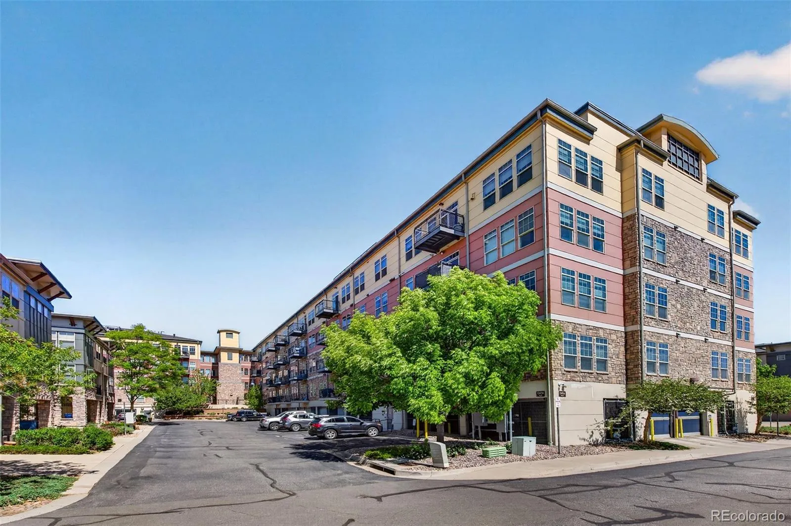 Vantage Pointe Lofts