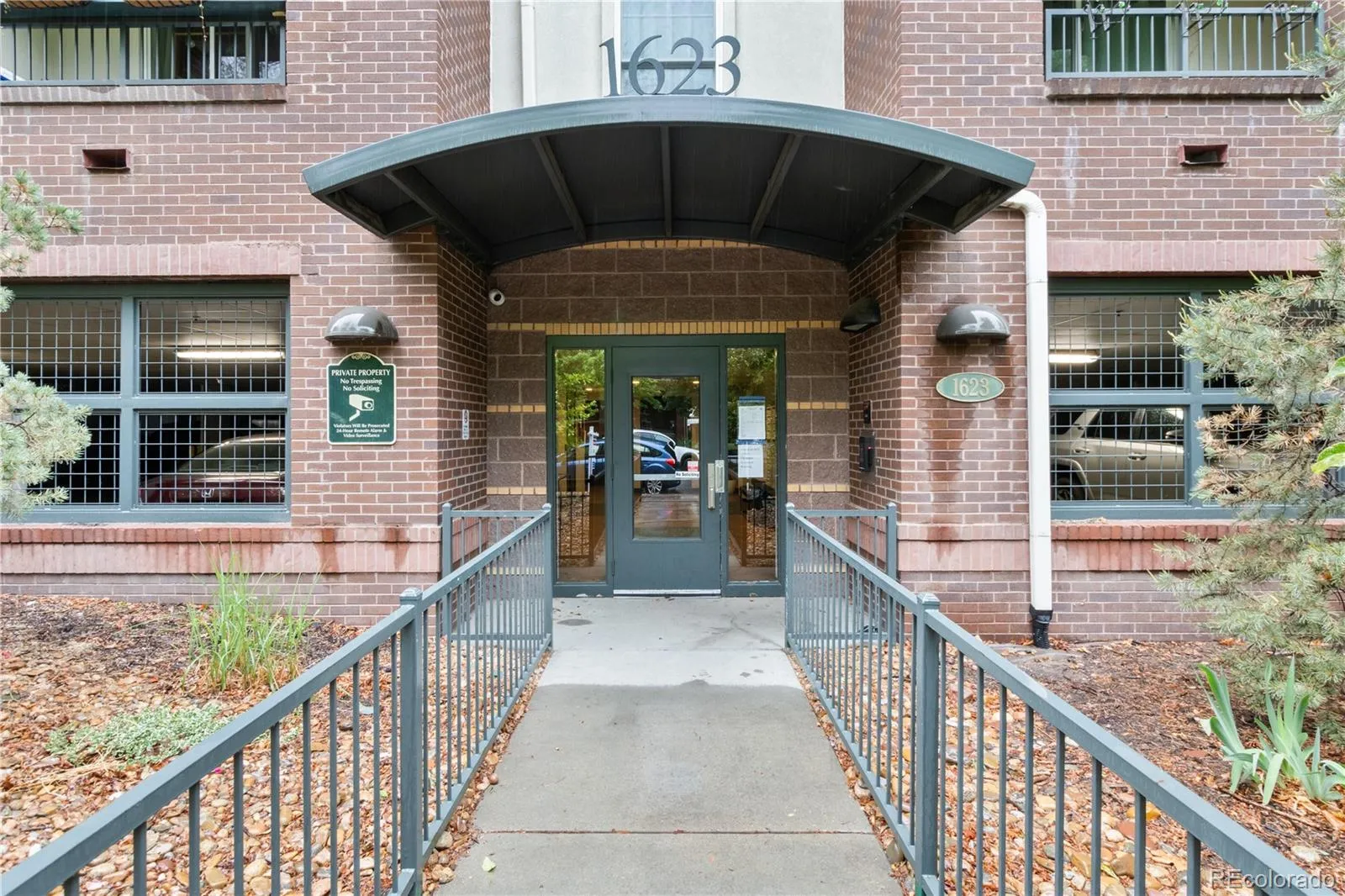 LEGACY AT CITY PARK SOUTH CONDOS