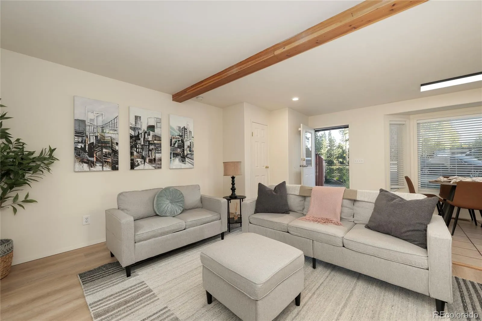 HAIKUS COVE CONDOMINIUMS