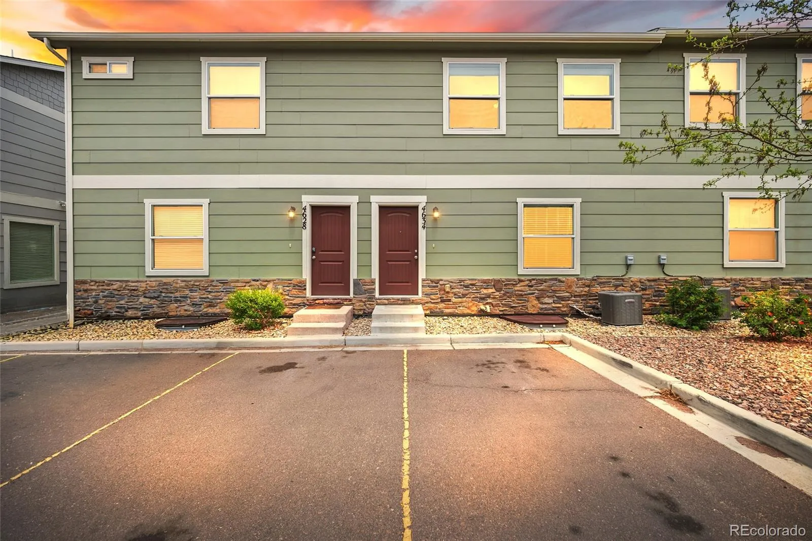 The Townhomes at Bradley Crossroads