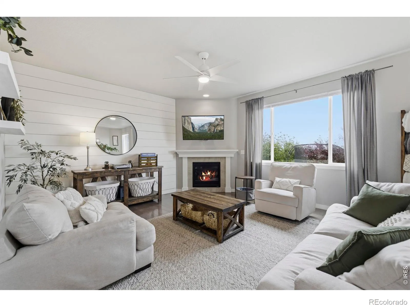 Promontory Residential