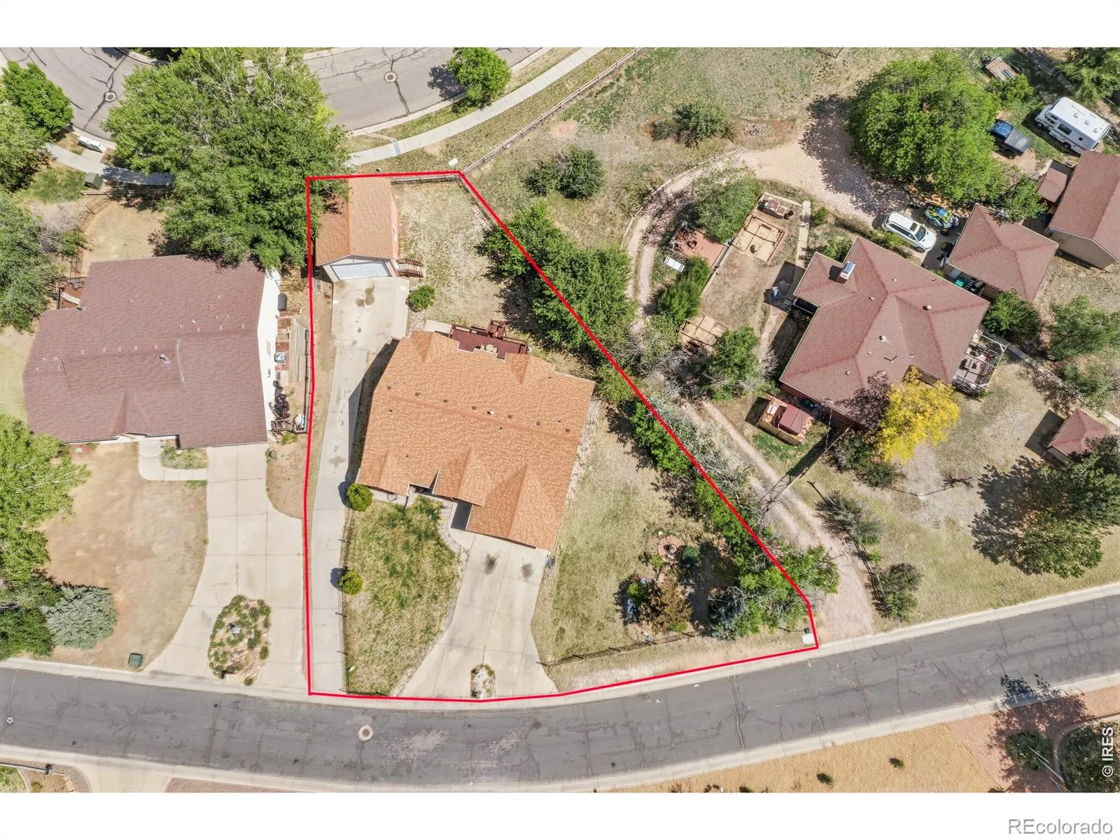 Rangeview Commons