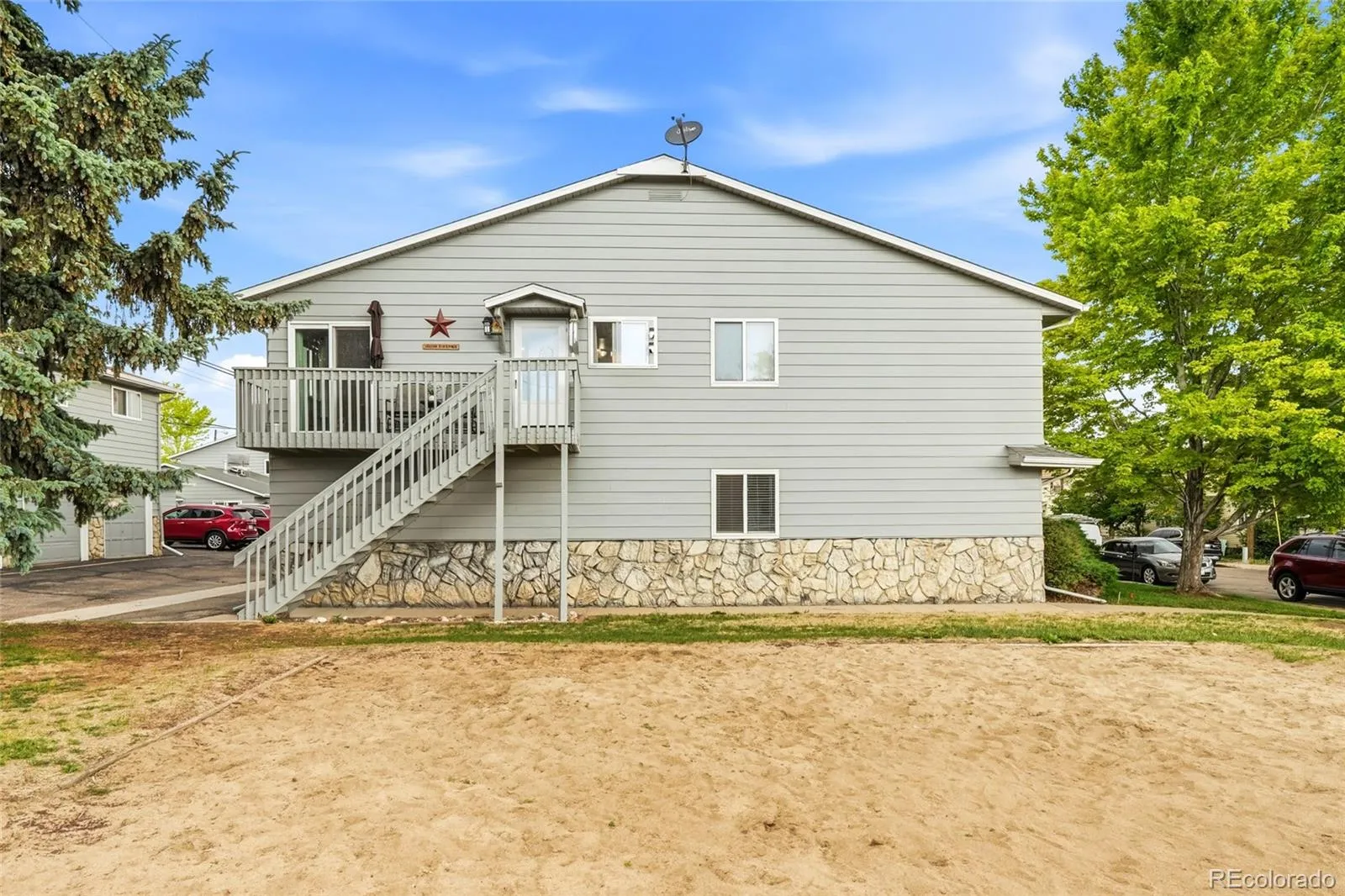 Glen Ridge Square Condo
