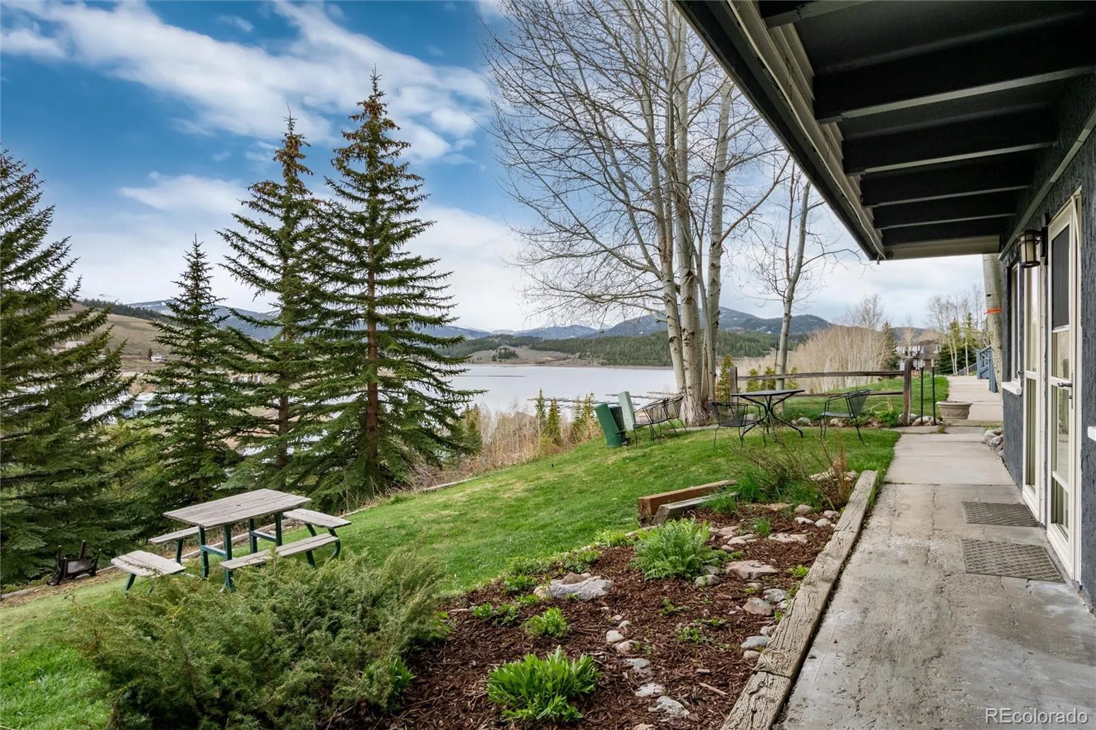 Lake View