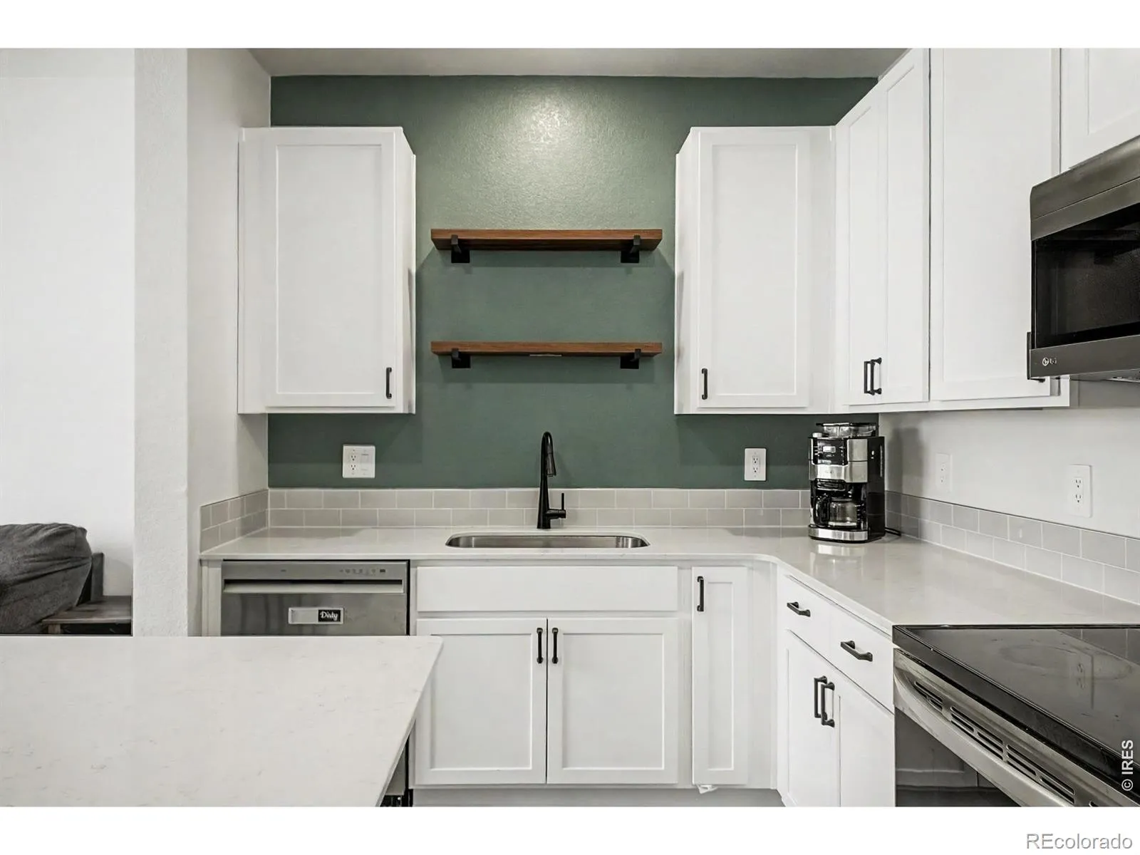 Mountain View West 3rd Rplt
