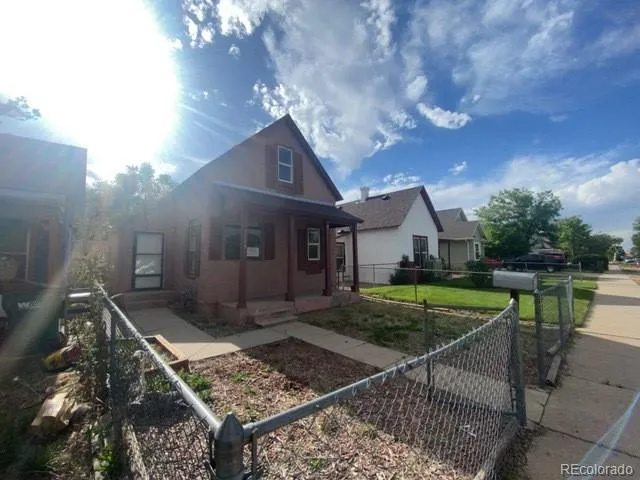 Pueblo