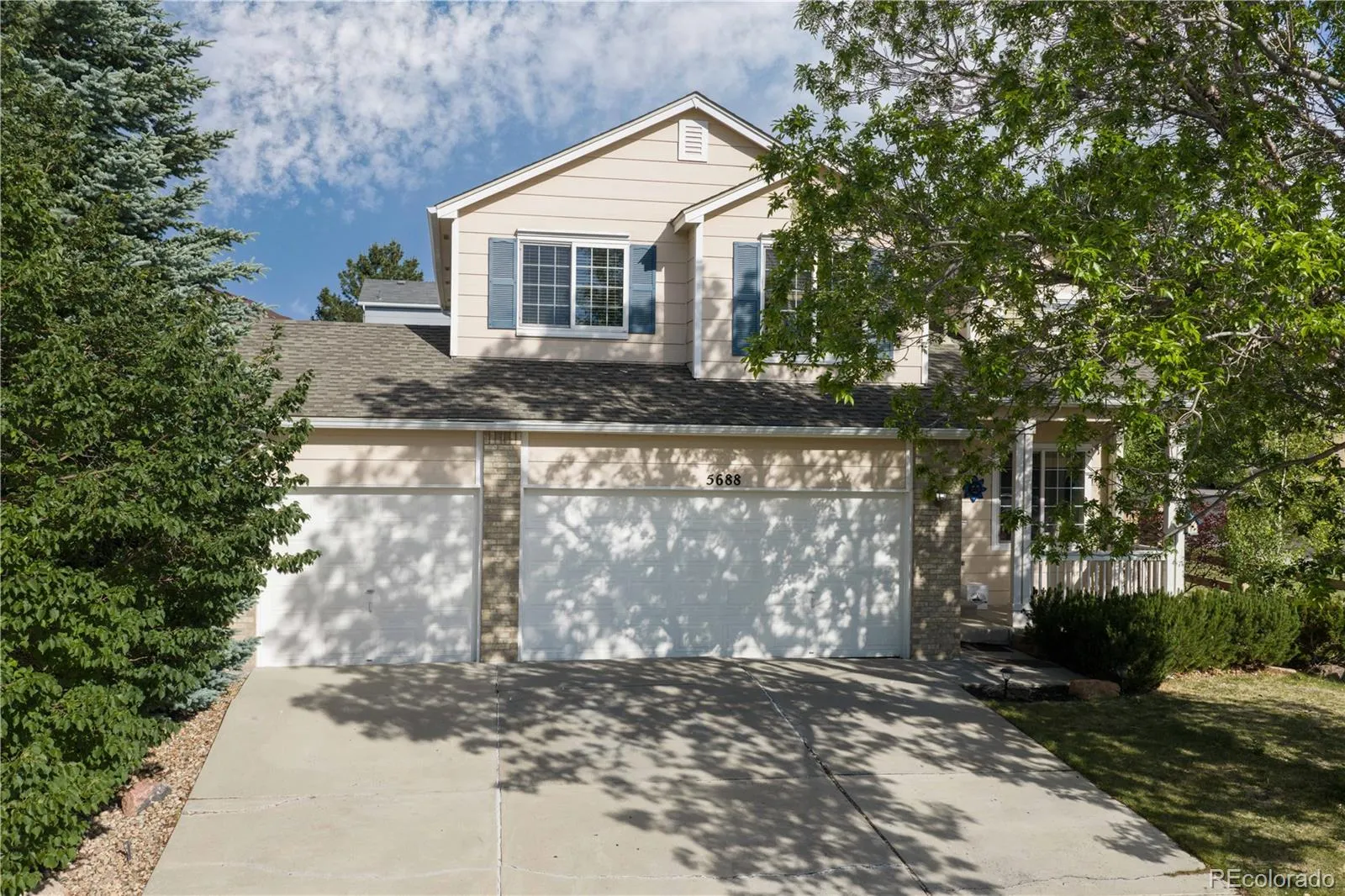 Saddle Rock Ridge