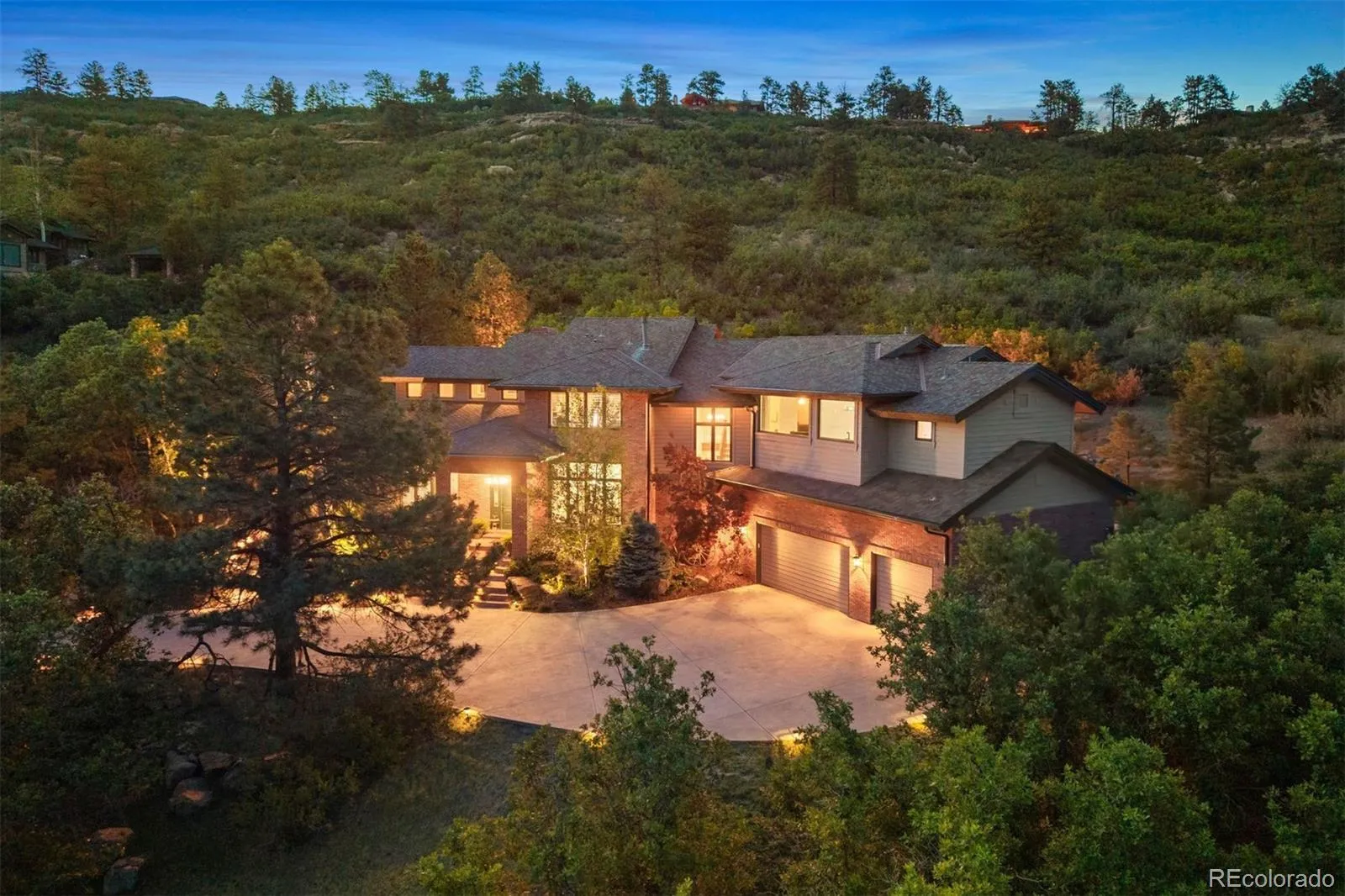 Castle Pines Village