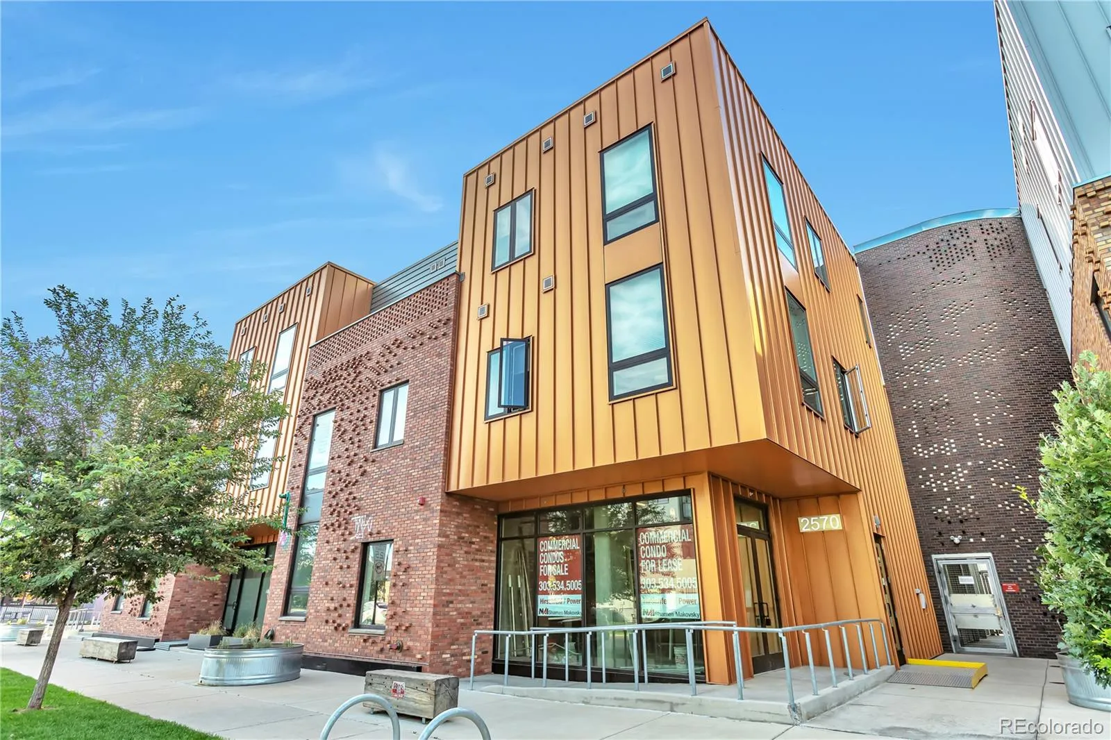Curtis & Clarks Add To Denver Colorado