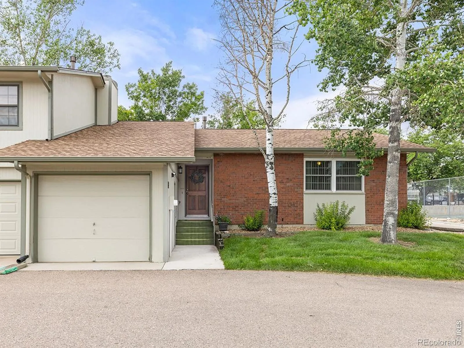 Sherwood Village Condo