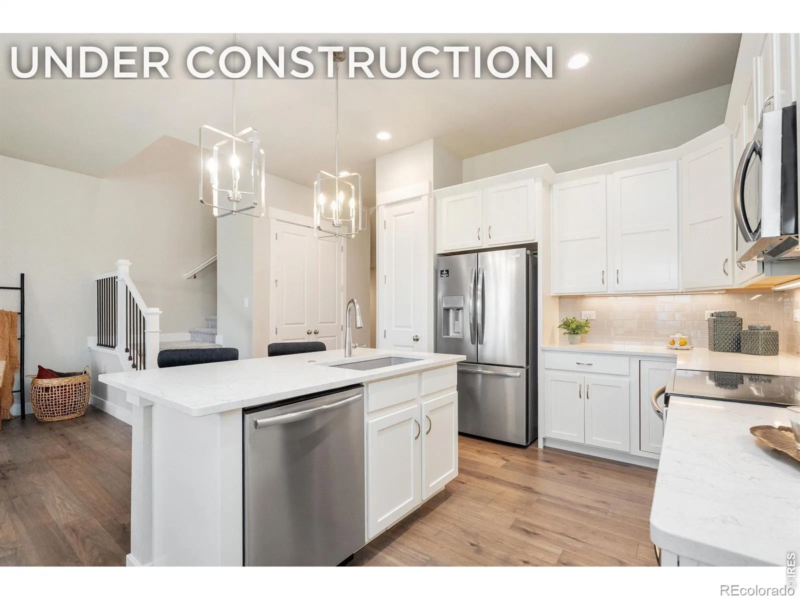 Highland Meadows Golf Course, Vernazza Townhomes