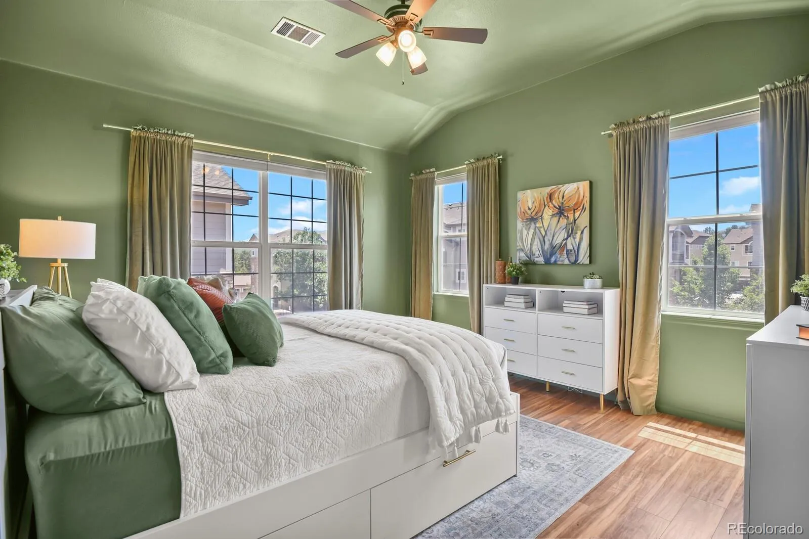Sawgrass At Plum Creek Condominiums