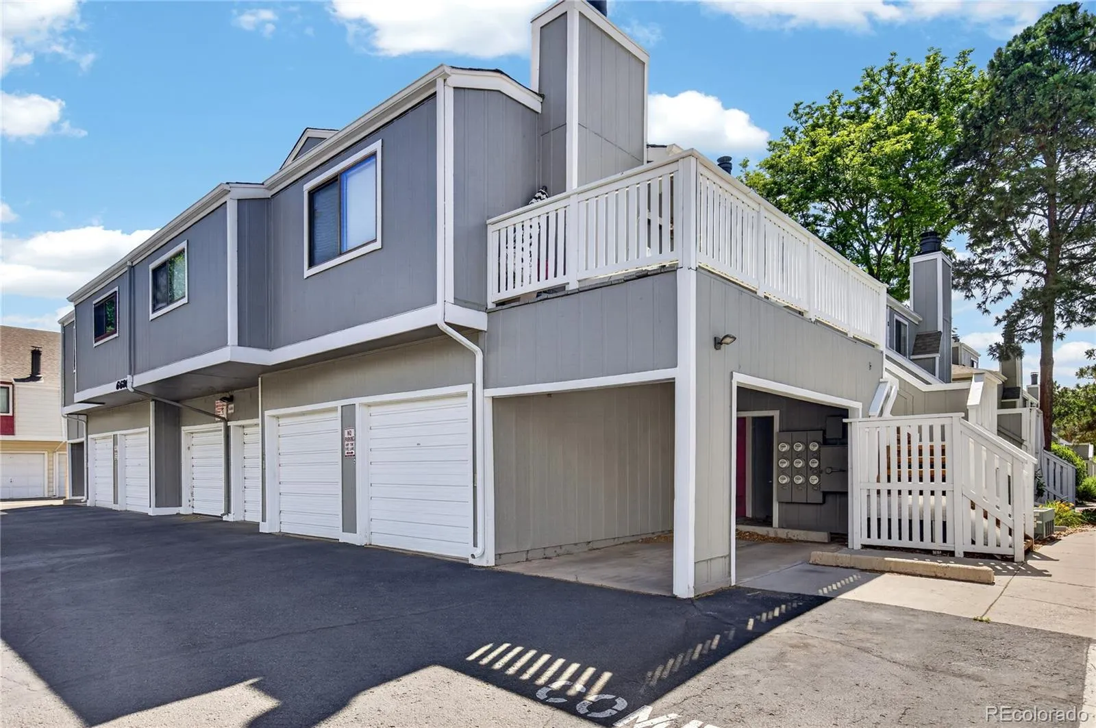 Club Monaco